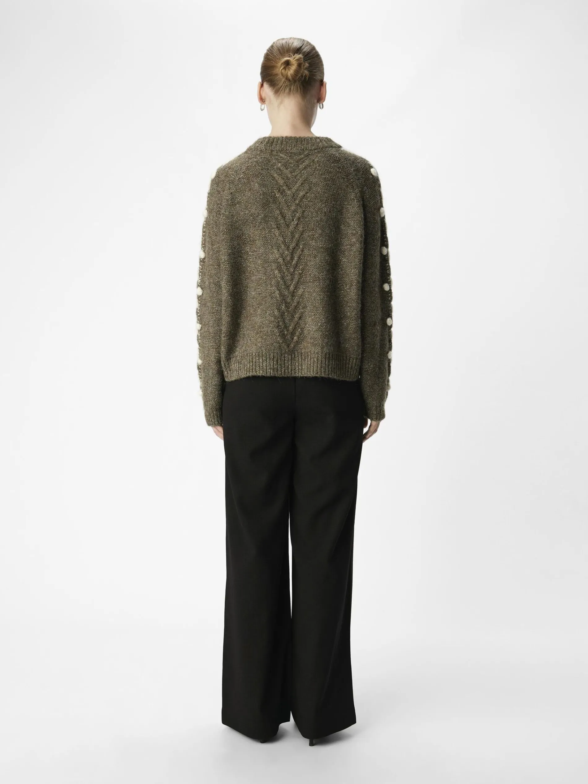 GEBREIDE KABELS SWEATER