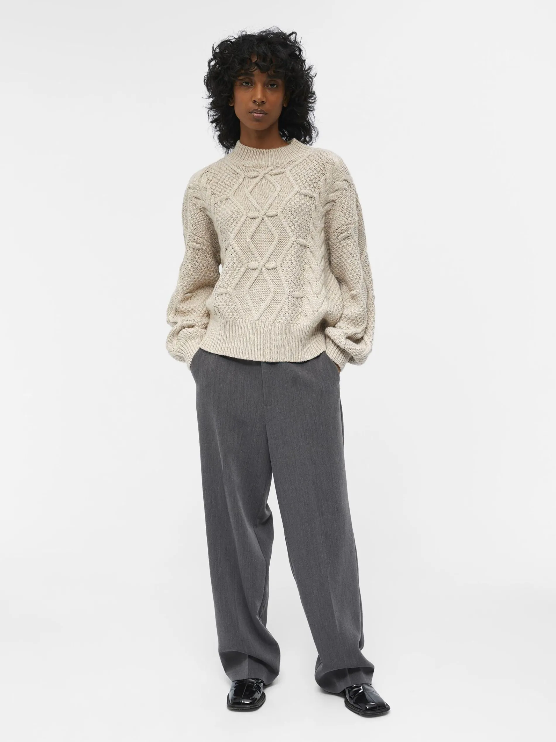 GEBREIDE KABELS SWEATER