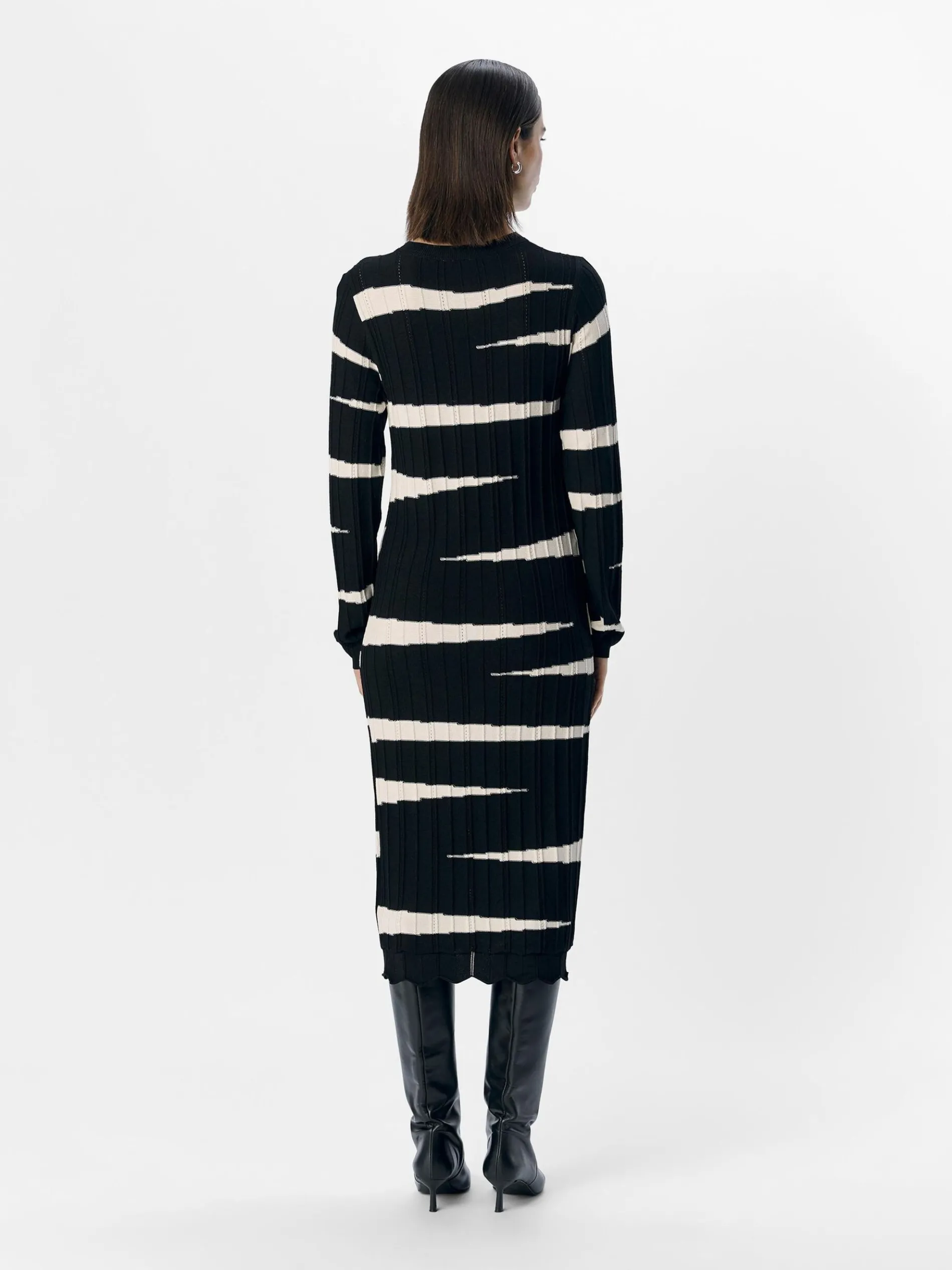 GESTREEPT GEBREIDE JURK