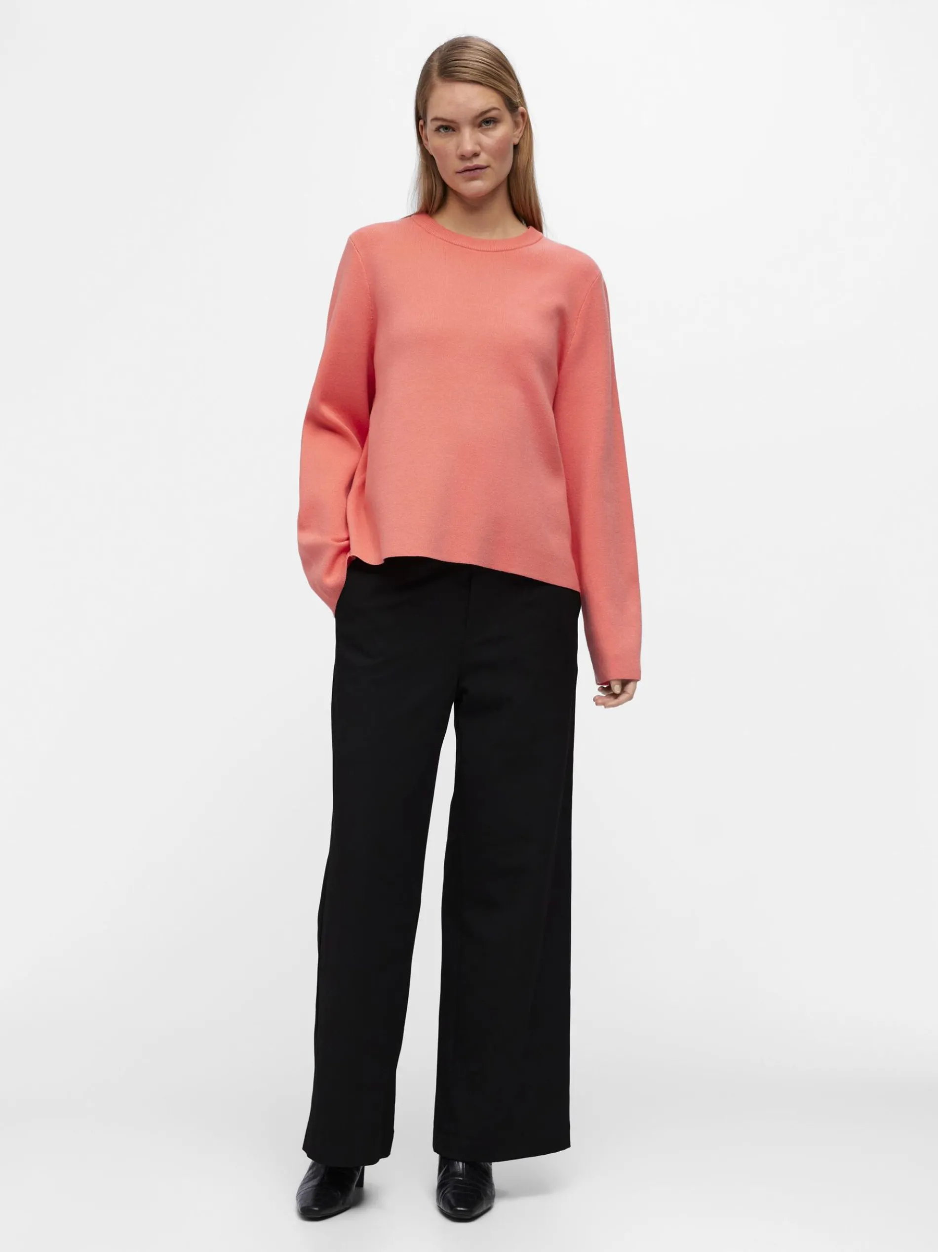 LANGE MOUWEN GEBREIDE TRUI