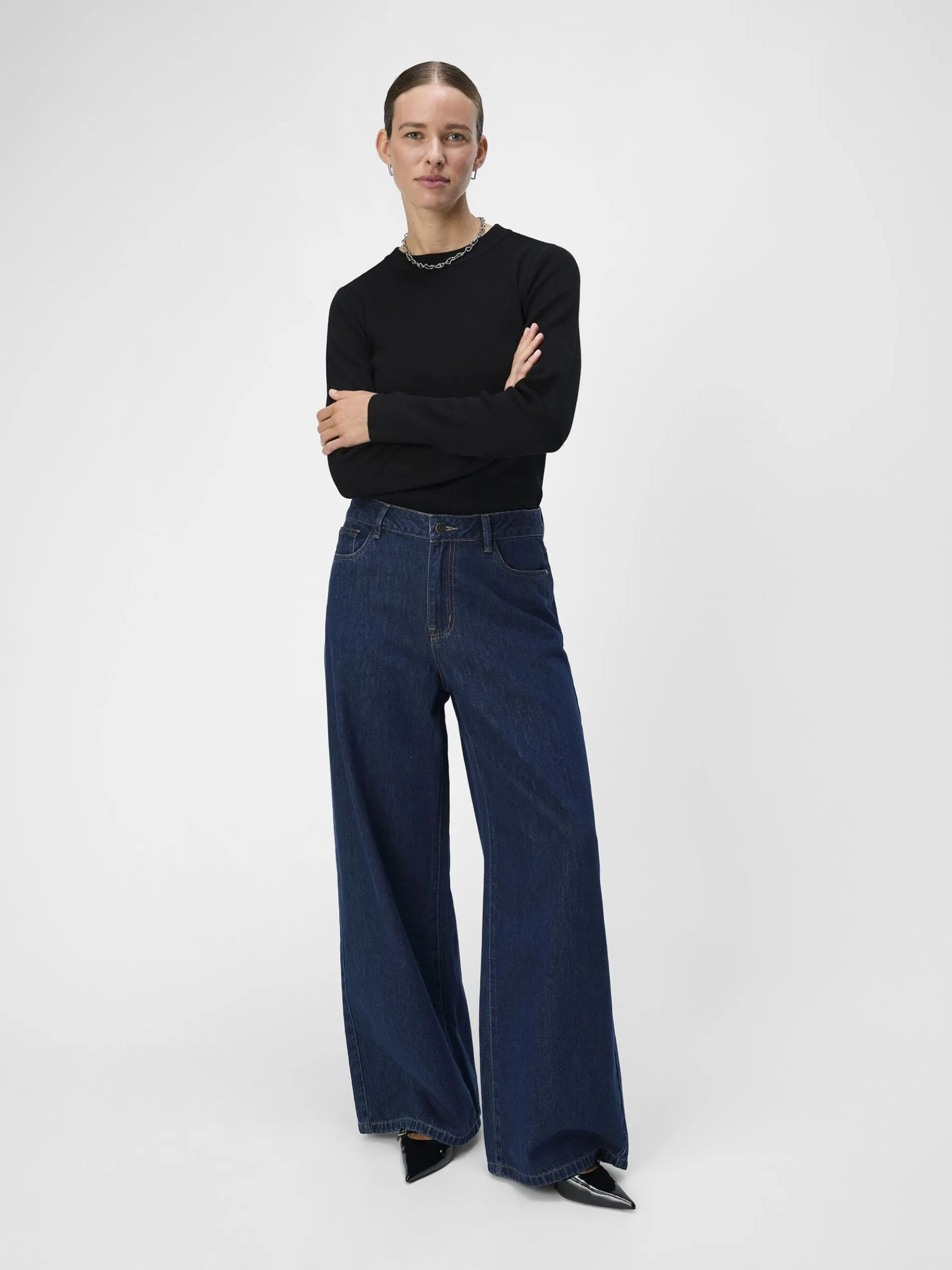 MID-WAIST WIDE LEG JEANS