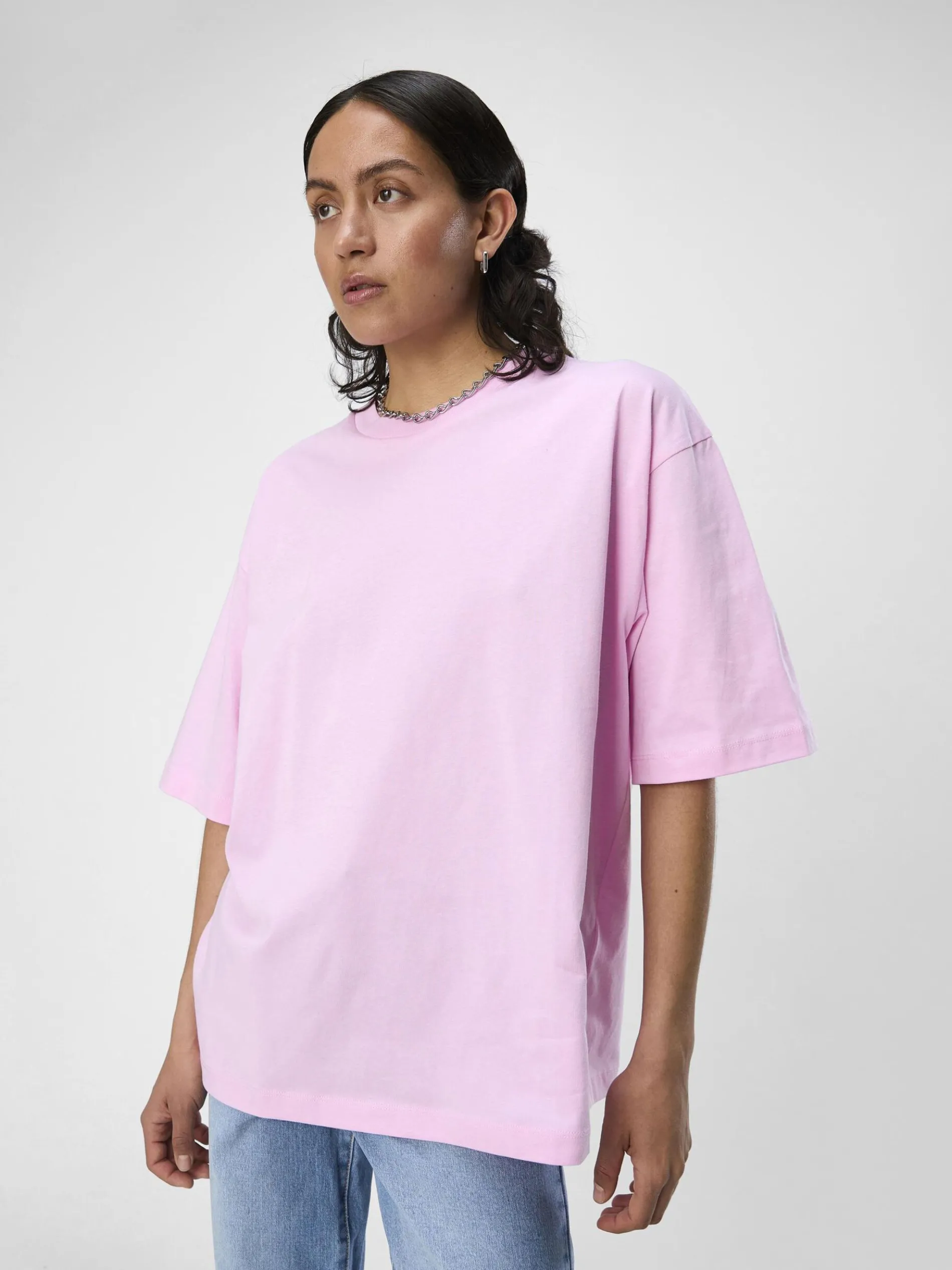OVERSIZED T-SHIRT