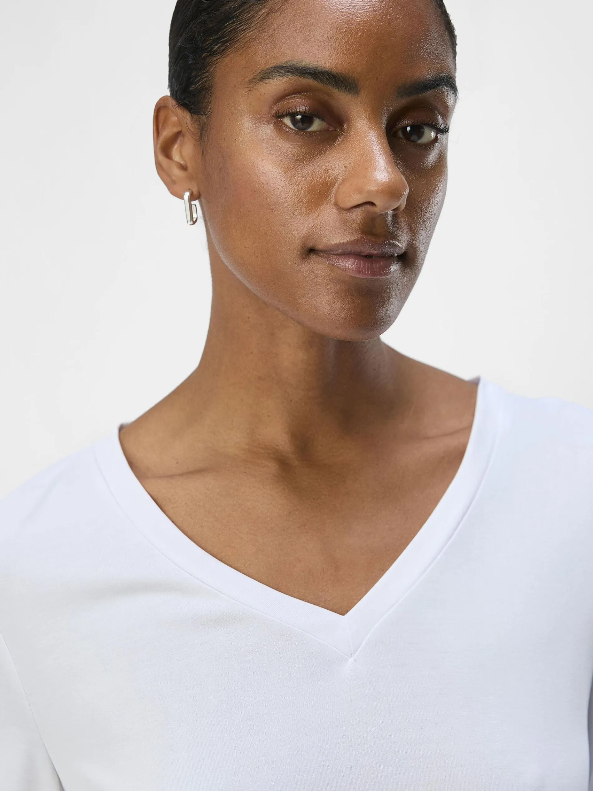 V-HALS TOP MET LANGE MOUWEN